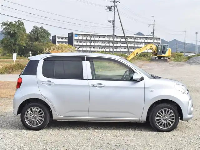 トヨタ パッソ X Lパッケージ S 兵庫県 2020(令2)年 2.6万km ブライトシルバーM 純正ナビ/地デジTV/バックカメラ/社外14インチアルミホイール/純正ドライブレコーダー/ステアリングリモコン/スマートアシスト３/コーナーセンサー/スマートキー/プッシュスタート/アイドリングストップ/ハイビームアシスト/オートライト/フロアマット/ドアバイザー