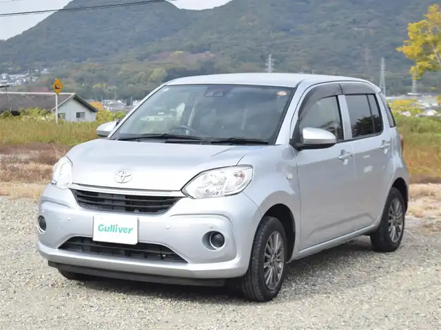 トヨタ パッソ X Lパッケージ S 兵庫県 2020(令2)年 2.6万km ブライトシルバーM 純正ナビ/地デジTV/バックカメラ/社外14インチアルミホイール/純正ドライブレコーダー/ステアリングリモコン/スマートアシスト３/コーナーセンサー/スマートキー/プッシュスタート/アイドリングストップ/ハイビームアシスト/オートライト/フロアマット/ドアバイザー