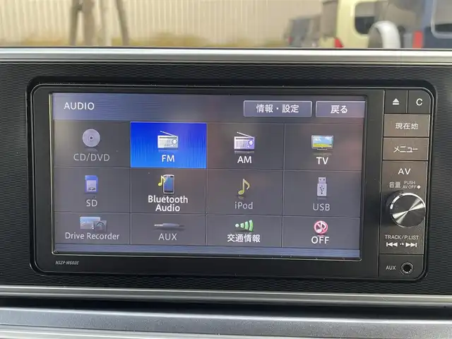 ダイハツ キャスト アクティバ G ターボ SAⅡ 道央・札幌 2015(平27)年 2.7万km ファイアークォーツレッドM ・4WD/・純正SDナビ/・CD/DVD/SD/USB/フルセグTV/・Bluetooth接続/・スマートアシスト/・プリクラッシュセーフティ/・レーンキープアシスト/・ダウンヒルアシストコントロール/・LEDオートライト/・オートリトラミラー/・純正フロアマット/・ドアバイザー/・ベンチシート/・純正エンジンスターター/・積込夏タイヤ純正AWセット/・スマートキー/スペアキー