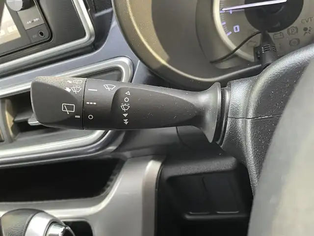 ダイハツ キャスト アクティバ G ターボ SAⅡ 道央・札幌 2015(平27)年 2.7万km ファイアークォーツレッドM ・4WD/・純正SDナビ/・CD/DVD/SD/USB/フルセグTV/・Bluetooth接続/・スマートアシスト/・プリクラッシュセーフティ/・レーンキープアシスト/・ダウンヒルアシストコントロール/・LEDオートライト/・オートリトラミラー/・純正フロアマット/・ドアバイザー/・ベンチシート/・純正エンジンスターター/・積込夏タイヤ純正AWセット/・スマートキー/スペアキー