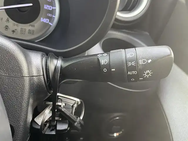 ダイハツ キャスト アクティバ G ターボ SAⅡ 道央・札幌 2015(平27)年 2.7万km ファイアークォーツレッドM ・4WD/・純正SDナビ/・CD/DVD/SD/USB/フルセグTV/・Bluetooth接続/・スマートアシスト/・プリクラッシュセーフティ/・レーンキープアシスト/・ダウンヒルアシストコントロール/・LEDオートライト/・オートリトラミラー/・純正フロアマット/・ドアバイザー/・ベンチシート/・純正エンジンスターター/・積込夏タイヤ純正AWセット/・スマートキー/スペアキー