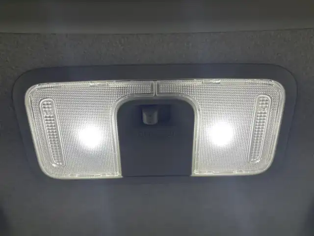 ダイハツ キャスト アクティバ G ターボ SAⅡ 道央・札幌 2015(平27)年 2.7万km ファイアークォーツレッドM ・4WD/・純正SDナビ/・CD/DVD/SD/USB/フルセグTV/・Bluetooth接続/・スマートアシスト/・プリクラッシュセーフティ/・レーンキープアシスト/・ダウンヒルアシストコントロール/・LEDオートライト/・オートリトラミラー/・純正フロアマット/・ドアバイザー/・ベンチシート/・純正エンジンスターター/・積込夏タイヤ純正AWセット/・スマートキー/スペアキー