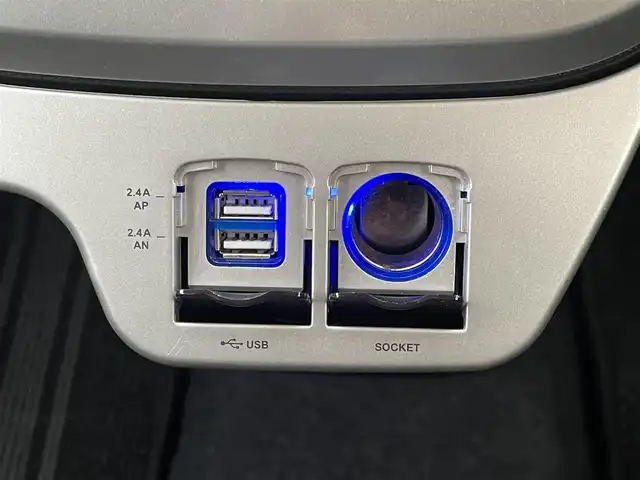 ダイハツ キャスト アクティバ G ターボ SAⅡ 道央・札幌 2015(平27)年 2.7万km ファイアークォーツレッドM ・4WD/・純正SDナビ/・CD/DVD/SD/USB/フルセグTV/・Bluetooth接続/・スマートアシスト/・プリクラッシュセーフティ/・レーンキープアシスト/・ダウンヒルアシストコントロール/・LEDオートライト/・オートリトラミラー/・純正フロアマット/・ドアバイザー/・ベンチシート/・純正エンジンスターター/・積込夏タイヤ純正AWセット/・スマートキー/スペアキー