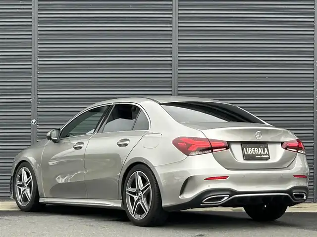 メルセデス・ベンツ Ａ１８０ セダン スタイル AMGライン 茨城県 2020(令2)年 5万km モハーベシルバー