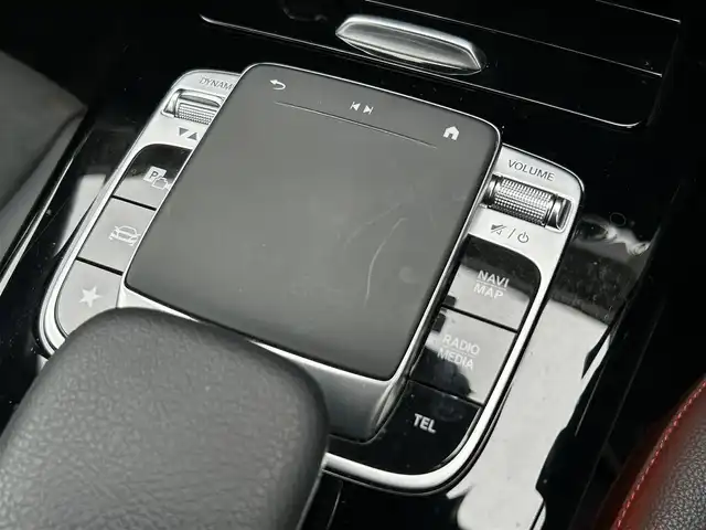 メルセデス・ベンツ Ａ１８０ セダン スタイル AMGライン 茨城県 2020(令2)年 5万km モハーベシルバー