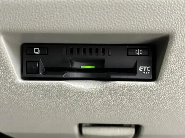 トヨタ パッソ X Lパッケージ S 福岡県 2020(令2)年 1.3万km ファイアークォーツレッドM 純正ナビ　/ＥＴＣ　/前後ドライブレコーダー　/コーナーセンサー　/衝突軽減ブレーキ　/横滑り防止装置　/アイドリングストップ　/プッシュスタート　/アダプティブハイビームシステム　/電動格納式ドアミラー　/ドアバイザー