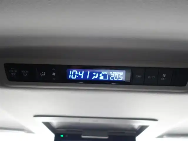 トヨタ アルファード S Cパッケージ 静岡県 2018(平30)年 6.8万km ラグジュアリーホワイトパールクリスタルシャインガラスフレーク ワンオーナー/禁煙車/車検R9年5月17日まで/トヨタセーフティセンス/　　・プリクラッシュセーフティ/　　・レーンアラートトレーシング/　　・ロードサインアシスト/　　・パーキングサポートブレーキ/純正9.2インチSDナビ（NSZN-Z66T）/　　CD/DVD/BT/USB/SD/HDMI/フルセグTV/純正フリップダウンモニター/純正デジタルインナーミラー/両側パワースライドドア/3眼LEDヘッドライト/シーケンシャルターンランプ/前方ドライブレコーダー/前後クリアランスソナー/純正オプション17インチアルミ/2列目エグゼクティブパワーシート/前席パワーシート（運転席メモリー付）/前席快適温熱シート/ベンチレーション機能/パワーバックドア/純正ラゲッジマット/プッシュスタート/スマートキー2個/純正フロアマット/純正ドアバイザー/取扱説明書/保証書