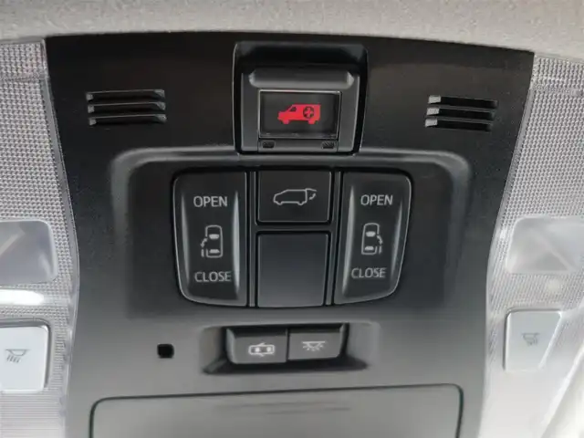 トヨタ アルファード S Cパッケージ 静岡県 2018(平30)年 6.8万km ラグジュアリーホワイトパールクリスタルシャインガラスフレーク ワンオーナー/禁煙車/車検R9年5月17日まで/トヨタセーフティセンス/　　・プリクラッシュセーフティ/　　・レーンアラートトレーシング/　　・ロードサインアシスト/　　・パーキングサポートブレーキ/純正9.2インチSDナビ（NSZN-Z66T）/　　CD/DVD/BT/USB/SD/HDMI/フルセグTV/純正フリップダウンモニター/純正デジタルインナーミラー/両側パワースライドドア/3眼LEDヘッドライト/シーケンシャルターンランプ/前方ドライブレコーダー/前後クリアランスソナー/純正オプション17インチアルミ/2列目エグゼクティブパワーシート/前席パワーシート（運転席メモリー付）/前席快適温熱シート/ベンチレーション機能/パワーバックドア/純正ラゲッジマット/プッシュスタート/スマートキー2個/純正フロアマット/純正ドアバイザー/取扱説明書/保証書