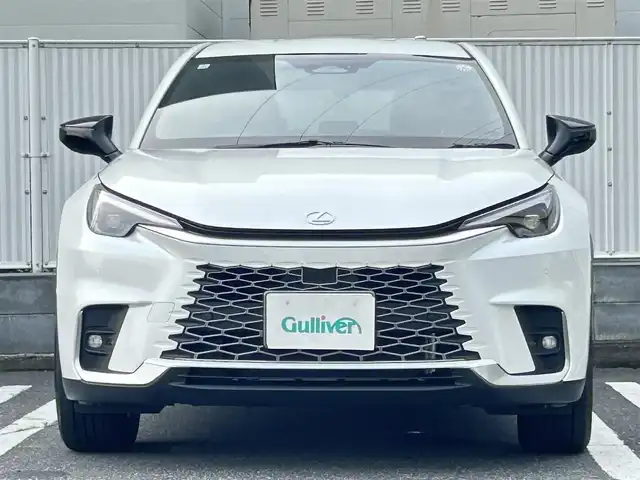 レクサス ＬＢＸ リラックス 群馬県 2024(令6)年 1.7万km ソニッククォーツ ワンオーナー/ビルトインETC2.0/追従クルーズコントロール/純正ナビ（フルセグ・BT・AM/FM）/プッシュスタート/全方位バックモニター/本革レザーシート/シートヒーター（D/N席）/D席パワーシート・シートメモリー/置くだけ充電/ブラインドスポットモニター/パーキングアシスト/電子パーキングブレーキ/スマートキー/オートライト/オートハイビーム/パドルシフト/オートワイパー