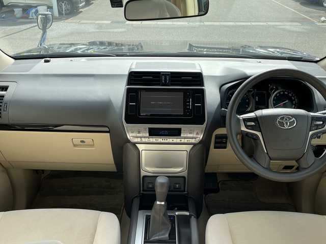 トヨタ ランドクルーザー プラド TX 石川県 2019(令1)年 3.3万km ブラック ４WD/純正メモリーナビ/CD/DVD/フルセグTV/バックカメラ/LEDヘッドライト/ETC/クリアランスソナー/トヨタセーフティセンス/レーダークルーズ/純正アルミホイール/ルーフレール/ドライブレコーダー/スマートキー/プッシュスタート/保証書