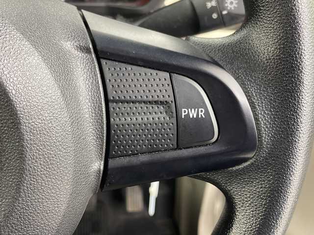 ダイハツ ムーヴ L SAⅢ 埼玉県 2019(平31)年 4.9万km ホワイト 社外ナビ/(Bluetooth/CD/DVD/USB/iPod/HDMI/FM/AM)/ワンセグテレビ/バックカメラ/ETC/前方ドライブレコーダー/衝突被害軽減ブレーキ/車線逸脱警報/オートハイビーム/ハロゲンヘッドライト/純正フロアマット