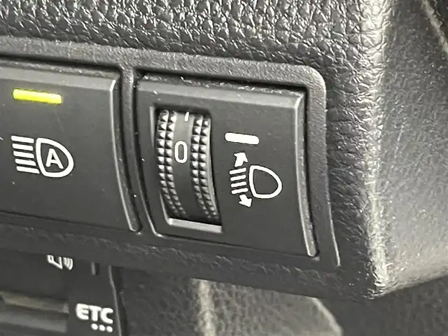 トヨタ カローラツーリング G－X プラス 群馬県 2020(令2)年 5.6万km ホワイトパールクリスタルシャイン 純正８インチディスプレイオーディオ　バックカメラ　レーダークルーズコントロール　ＬＥＤ　ＡＨＢ　クリアランスソナー　オートブレーキホールド　電子パーキング　プッシュスタート　ＥＴＣ２．０　禁煙車