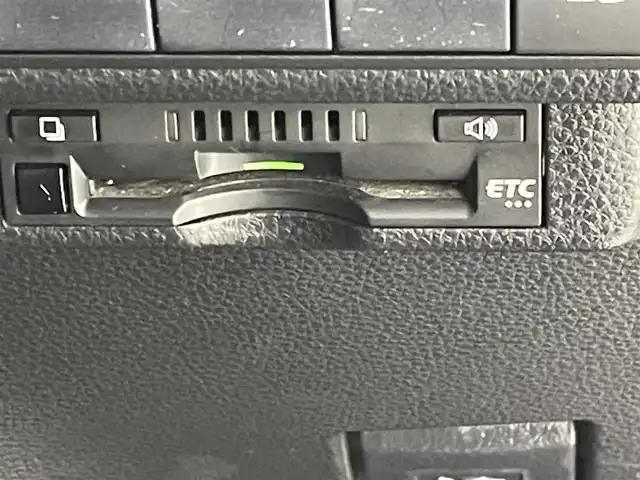 トヨタ カローラツーリング G－X プラス 群馬県 2020(令2)年 5.6万km ホワイトパールクリスタルシャイン 純正８インチディスプレイオーディオ　バックカメラ　レーダークルーズコントロール　ＬＥＤ　ＡＨＢ　クリアランスソナー　オートブレーキホールド　電子パーキング　プッシュスタート　ＥＴＣ２．０　禁煙車