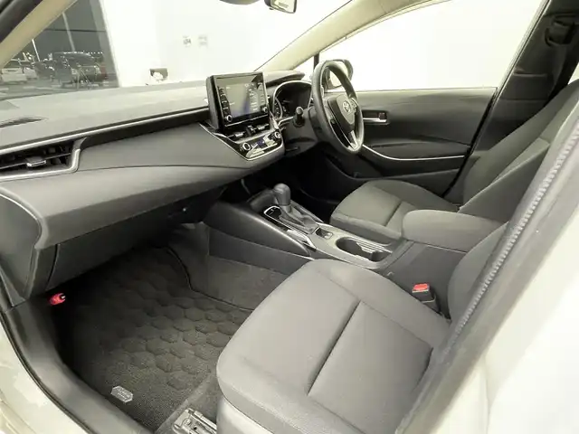 トヨタ カローラツーリング G－X プラス 群馬県 2020(令2)年 5.6万km ホワイトパールクリスタルシャイン 純正８インチディスプレイオーディオ　バックカメラ　レーダークルーズコントロール　ＬＥＤ　ＡＨＢ　クリアランスソナー　オートブレーキホールド　電子パーキング　プッシュスタート　ＥＴＣ２．０　禁煙車