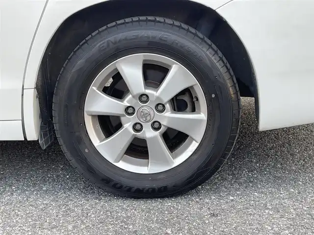 トヨタ ヴェルファイア 2．4X 埼玉県 2010(平22)年 8.3万km ホワイトパールクリスタルシャイン ・純正ナビ：フルセグテレビ/・バックカメラ/・ETC/・ステアリングリモコン/・プッシュスタート/・スマートキー/・オートライト/・横滑り防止/・パーキングセンサー/・コーナーセンサー/・HIDヘッドライト/・フォグランプ/・取扱説明書/・スペアキー１個