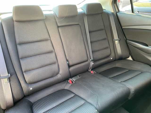 マツダ アテンザ セダン XD プロアクティブ 青森県 2015(平27)年 6.5万km ソウルレッドプレミアムメタリック 純正ナビ(BT/フルセグ/DVD/CD/ラジオ)/衝突被害軽減ブレーキ/レーンアシスト/ヘッドアップディスプレイ/オートマチックハイビーム/オートライト/クルーズコントロール/ブラインドスポットモニター/バックカメラ/LEDヘッドライト/フロントフォグライト/リヤフォグライト/ステアリングスイッチ/純正エンジンスターター/225/55/17純正AW付夏タイヤ積込み/スペアキー/TVキャンセラー/アイドリングストップ/横滑り防止装置/取扱説明書