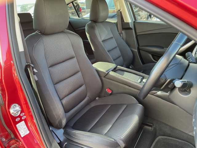 マツダ アテンザ セダン XD プロアクティブ 青森県 2015(平27)年 6.5万km ソウルレッドプレミアムメタリック 純正ナビ(BT/フルセグ/DVD/CD/ラジオ)/衝突被害軽減ブレーキ/レーンアシスト/ヘッドアップディスプレイ/オートマチックハイビーム/オートライト/クルーズコントロール/ブラインドスポットモニター/バックカメラ/LEDヘッドライト/フロントフォグライト/リヤフォグライト/ステアリングスイッチ/純正エンジンスターター/225/55/17純正AW付夏タイヤ積込み/スペアキー/TVキャンセラー/アイドリングストップ/横滑り防止装置/取扱説明書