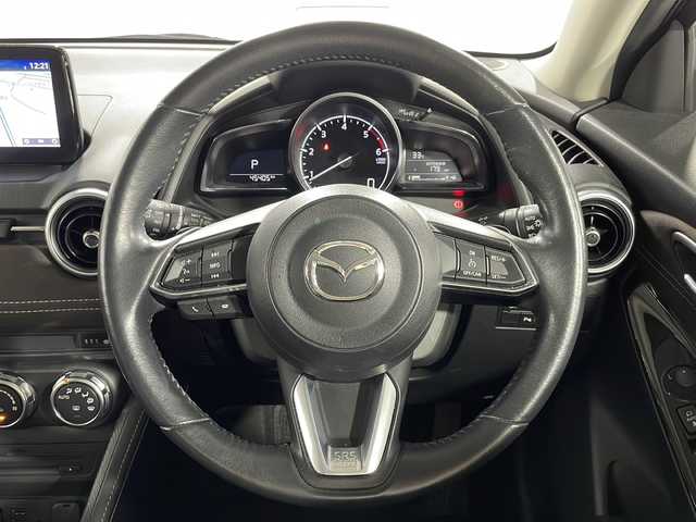 マツダ デミオ XDミストマルーン 茨城県 2018(平30)年 4.6万km チタニウムフラッシュマイカ マツダコネクトナビ/３６０°ビューモニター/シートヒーター/ブラインドスポットモニター/ステアリングヒーター/アダブティブＬＥＤヘッドライト/コーナーセンサー/パドルシフト/ＥＴＣ/ドラレコ/フォグランプ/衝突軽減/レーンキープ/純正16インチアルミホイール(185/60/R16)/エアバッグ(運転席/助手席/サイド/カーテン)