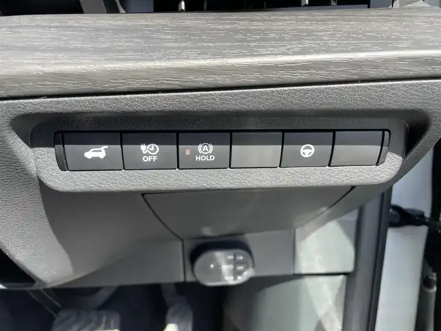 日産 アリア B6 長野県 2022(令4)年 3万km 白 ワンオーナー/純正ナビ/全方位カメラ/フルセグテレビ/AM/FM/Bluetooth/HDMI/Applecarlay/ETC/パワーバックドア/シートヒーター/ハンドルヒーター/シートメモリー/置くだけ充電/e-Pedal機能/コーナーセンサー/LEDオートライト/オートマチックハイビーム/純正１９インチAW/プロパイロット/純正フロアマット/スペアキー/保証書/取り扱い説明書