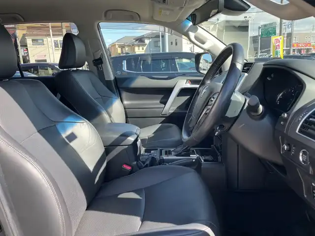 トヨタ ランドクルーザー プラド TX Lパッケージ ブラックED 石川県 2021(令3)年 4.2万km 黒 ４WD/純正9型ナビ/フルセグTV/バックカメラ/LEDヘッドライト/ETC/トヨタセーフティセンス/レーダークルーズ/黒革シート/シートヒーター＆クーラー/電動ミラー/スマートキー/プッシュスタート/ルーフレール/クリアランスソナー/保証書