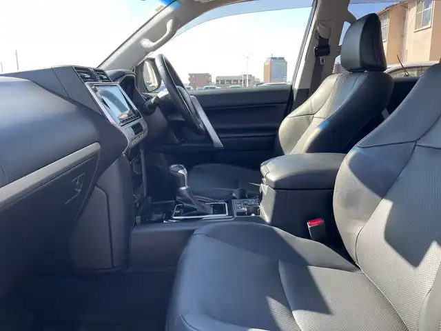 トヨタ ランドクルーザー プラド TX Lパッケージ ブラックED 石川県 2021(令3)年 4.2万km 黒 ４WD/純正9型ナビ/フルセグTV/バックカメラ/LEDヘッドライト/ETC/トヨタセーフティセンス/レーダークルーズ/黒革シート/シートヒーター＆クーラー/電動ミラー/スマートキー/プッシュスタート/ルーフレール/クリアランスソナー/保証書