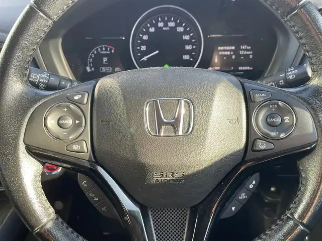 ホンダ ヴェゼル X ホンダセンシング 長崎県 2018(平30)年 8.4万km クリスタルブラックパール ワンオーナー/ホンダセンシング/レーダークルーズコントロール/レーンキープアシスト/純正ナビ/バックカメラ/ドライブレコーダー/ビルトインETC/スマートキー/スペアキー/新車保証書/取扱説明書