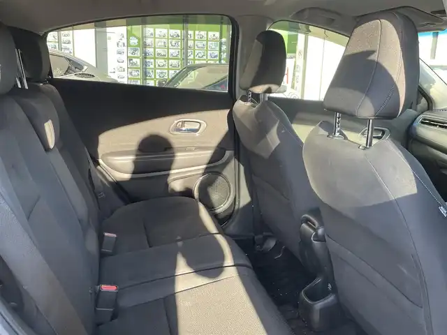 ホンダ ヴェゼル X ホンダセンシング 長崎県 2018(平30)年 8.4万km クリスタルブラックパール ワンオーナー/ホンダセンシング/レーダークルーズコントロール/レーンキープアシスト/純正ナビ/バックカメラ/ドライブレコーダー/ビルトインETC/スマートキー/スペアキー/新車保証書/取扱説明書