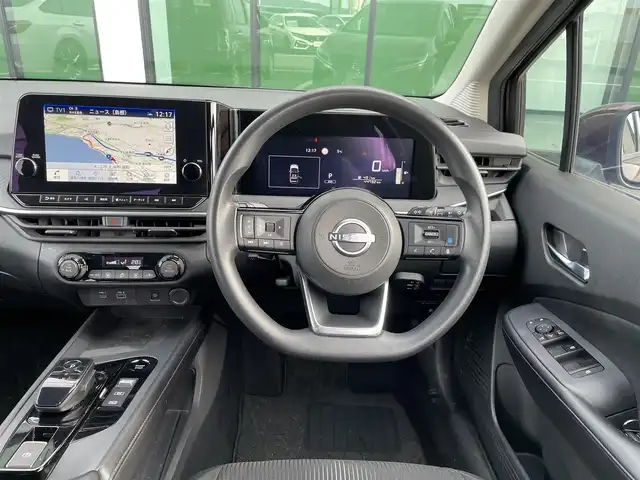 日産 ノート X 島根県 2021(令3)年 4.5万km バーガンディー 登録時走行距離44732km/保証書/取扱説明書/純正メーカーディスプレイオーディオ/アラウンドビューモニター/バックカメラ/フルセグTV/Applecarplay/デジタルインナーミラー/ドライブレコーダー/レーンキープアシスト/衝突被害軽減ブレーキ/横滑り防止装置/インテリジェンスクルーズコントロール/前後コーナーセンサー/プッシュスタート/電動格納式ドアミラー/オートライト/オートマチックハイビーム/ＬＥＤヘッドライト/スペアキー/ＥＴＣ2.0/純正15インチアルミ