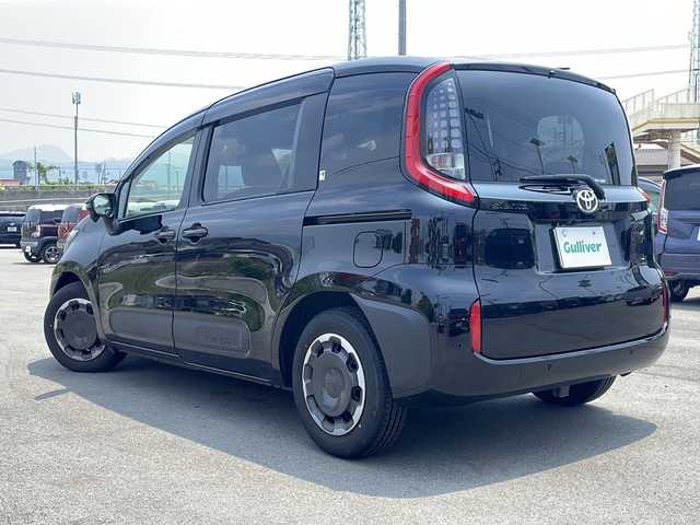 トヨタ シエンタ Z 山口県 2023(令5)年 1.5万km ブラック １０．５型純正ナビ　/両側パワースライド　/クリアランスソナー　/オートクルーズコントロール　/レーンアシスト　/ＬＥＤヘッドライト　/オートライト　/Ｗ＋サイドエアバッグ　/バックカメラ　/フルセグテレビ　/ＥＴＣ