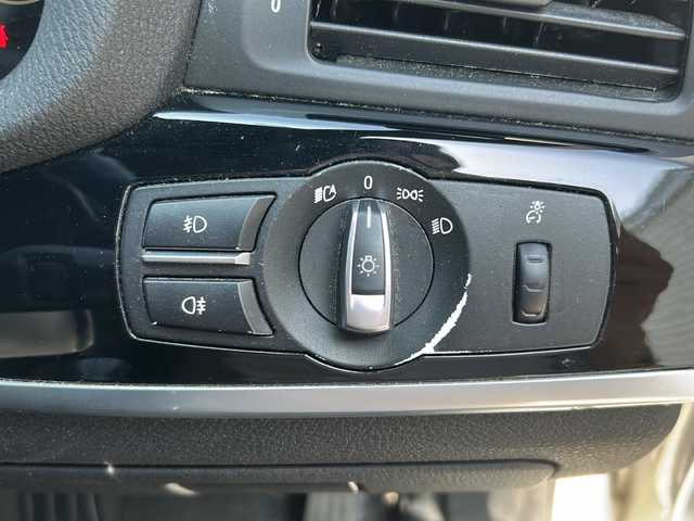 ＢＭＷ Ｘ３ 20d xDrive Mスポーツ 秋田県 2014(平26)年 19.8万km 白 ・純正ナビ/・フルセグ/・Bluetooth/・CD、DVD再生/・追従式クルーズコントロール/・電動リアゲート/・シートヒーター/・スマートキー/・スペアキー有