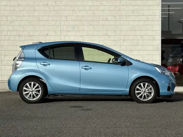 トヨタ アクア S 山口県 2014(平26)年 4.2万km クールソーダメタリック ワンオーナー/純正ナビ/ワンセグ/Bluetooth/バックカメラ/ETC