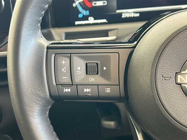 日産 オーラ G レザーエディション 岐阜県 2021(令3)年 2.7万km ガーネットレッド/スーパーブラック 2トーン Pro PILOT/BOSEプレミアムサウンド/置くだけ充電/純正ナビゲーション/アラウンドビューモニター/AppleCarPlay/フルセグテレビ/Bluetooth/USB接続/ETC2.0/インテリジェントクルーズコントロール/デジタルインナーミラー/ブラインドスポットモニター/オートエアコン/革シート/プッシュスタート/スマートキー/純正フロアマット/純正アルミホイール/前後コーナーセンサー/LEDヘッドライト/オートライト/オートマチックハイビーム