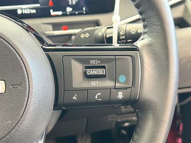 日産 オーラ G レザーエディション 岐阜県 2021(令3)年 2.7万km ガーネットレッド/スーパーブラック 2トーン Pro PILOT/BOSEプレミアムサウンド/置くだけ充電/純正ナビゲーション/アラウンドビューモニター/AppleCarPlay/フルセグテレビ/Bluetooth/USB接続/ETC2.0/インテリジェントクルーズコントロール/デジタルインナーミラー/ブラインドスポットモニター/オートエアコン/革シート/プッシュスタート/スマートキー/純正フロアマット/純正アルミホイール/前後コーナーセンサー/LEDヘッドライト/オートライト/オートマチックハイビーム