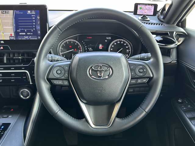 トヨタ ハリアー Z 岐阜県 2021(令3)年 3万km ホワイトパールクリスタルシャイン /ワンオーナー//メーカーJBL12.3インチナビ/(Bluetooth/フルセグTV/Miracast)//バックカメラ//ドラレコ前後//純正デジタルインナーミラー//ASSURAレーダー探知機//トヨタセーフティーセンス/(プリクラッシュセーフティー/レーントーシングアシスト/ロードサインアシスト/レーダークルーズコントロール/先行車発進告知/ITSConnect)//ブラインドスポットモニター//リヤクロストラフィックアラート//クリアランスソナー//パーキングサポートブレーキ(前後)//モデリスタフルエアロ//社外R17AWスタッドレスタイヤ×4//JBLスピーカー//パワーシート(D席)//パワーバックドア//ビルトインETC2.0//ステアリングスイッチ//スマートキー//スペアキー×1//取説