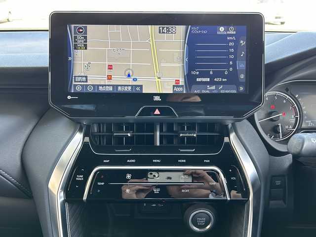 トヨタ ハリアー Z 岐阜県 2021(令3)年 3万km ホワイトパールクリスタルシャイン /ワンオーナー//メーカーJBL12.3インチナビ/(Bluetooth/フルセグTV/Miracast)//バックカメラ//ドラレコ前後//純正デジタルインナーミラー//ASSURAレーダー探知機//トヨタセーフティーセンス/(プリクラッシュセーフティー/レーントーシングアシスト/ロードサインアシスト/レーダークルーズコントロール/先行車発進告知/ITSConnect)//ブラインドスポットモニター//リヤクロストラフィックアラート//クリアランスソナー//パーキングサポートブレーキ(前後)//モデリスタフルエアロ//社外R17AWスタッドレスタイヤ×4//JBLスピーカー//パワーシート(D席)//パワーバックドア//ビルトインETC2.0//ステアリングスイッチ//スマートキー//スペアキー×1//取説