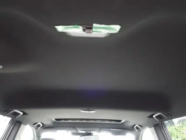 三菱 アウトランダー ＰＨＥＶ Sエディション 山形県 2017(平29)年 16.1万km シルキーホワイト 4WD/衝突被害軽減システム/サンルーフ/純正ディスプレイオーディオ/　　【BT　AUX　USB】/全周囲カメラ/パワーバックドア/レーダークルーズコントロール/LEDオートライト/シートヒーター/純正18インチアルミホイール/パドルシフト/ステアリングスイッチ/純正フロアマット/スマートキー/ETC