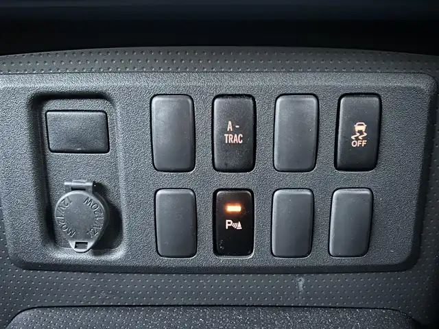 トヨタ ＦＪクルーザー カラーパッケージ 福岡県 2016(平28)年 4.2万km ライトブルー Panasonic製ナビ（CN-RX02WD）/（AM/FM/BT/DVD/フルセグTV）/クルーズコントロール/バックカメラ/背面タイヤ/ETC/クリアランスソナー/フォグライト（リア/フロント）/社外16インチアルミホイール/横滑り防止装置/ステアリングスイッチ/ドアバイザー/取扱説明書/保証書