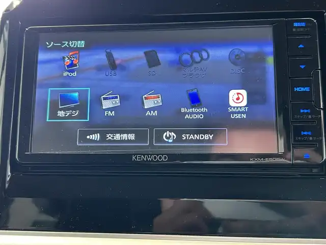 スズキ クロスビー HYBRID MV 鹿児島県 2021(令3)年 2.5万km ピュアホワイトパール/ブラック2トーンルーフ 禁煙車/社外SDナビ（KXM-E505W）/バックカメラ/前後ドライブレコーダー/ビルトインETC/フルセグTV/レーダークルーズコントロール/レーンキープアシスト/アイドリングストップ/パドルシフト/オートライト/オートマチックハイビーム/ヘッドライトレベライザー/ハロゲンヘッドライト/社外フロアマット/純正16インチアルミホイール/衝突被害軽減システム