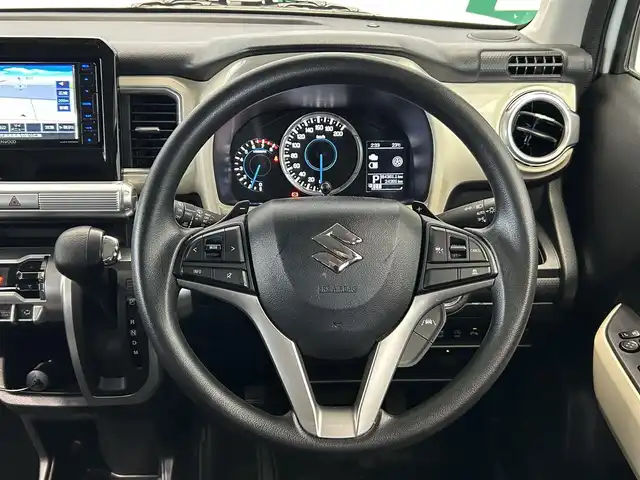 スズキ クロスビー HYBRID MV 鹿児島県 2021(令3)年 2.5万km ピュアホワイトパール/ブラック2トーンルーフ 禁煙車/社外SDナビ（KXM-E505W）/バックカメラ/前後ドライブレコーダー/ビルトインETC/フルセグTV/レーダークルーズコントロール/レーンキープアシスト/アイドリングストップ/パドルシフト/オートライト/オートマチックハイビーム/ヘッドライトレベライザー/ハロゲンヘッドライト/社外フロアマット/純正16インチアルミホイール/衝突被害軽減システム