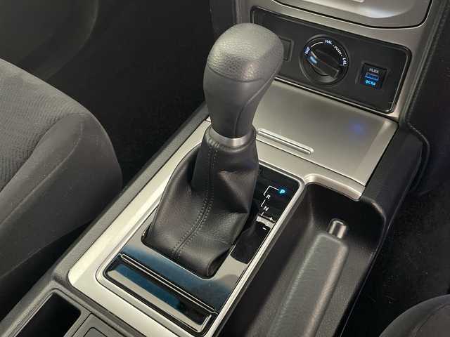 トヨタ ランドクルーザー プラド TX 愛知県 2022(令4)年 4.2万km ブラック ワンオーナー/ALPINE9型ナビ・フルセグＴＶ/バックカメラ/2インチリフトアップ/XELF 17インチAW/ホワイトレタータイヤ/LEDヘッドライト/ETC/スマートキー/レーダークルーズ/ルーフレール