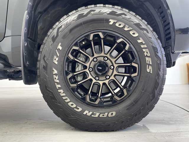 トヨタ ランドクルーザー プラド TX 愛知県 2022(令4)年 4.2万km ブラック ワンオーナー/ALPINE9型ナビ・フルセグＴＶ/バックカメラ/2インチリフトアップ/XELF 17インチAW/ホワイトレタータイヤ/LEDヘッドライト/ETC/スマートキー/レーダークルーズ/ルーフレール