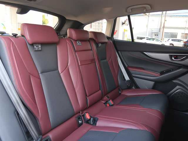 スバル レヴォーグ 1．8STIスポーツ EX 石川県 2020(令2)年 2.9万km クリスタルホワイトP 4WD/ワンオーナー/スマートキー/スペアキー/プッシュスタート/ステアリングリモコン/パドルシフト/ACC/純正11.6インチナビゲーション/フルセグテレビ/CD/DVDスロットあり/フロント、サイド、バックカメラ/ビルトインETC/運転席側メモリ付フロント電動パワーシート/全席シートヒーター/デジタルインナーミラー/純正ドライブレコーダー/ブレーキホールド機能/アクセル踏み間違い防止機能/ブラインドスポットモニター/パークアシスト/オートライト/LEDヘッドライト/Fr、Rフォグランプ/パワーテールゲート/サポカー