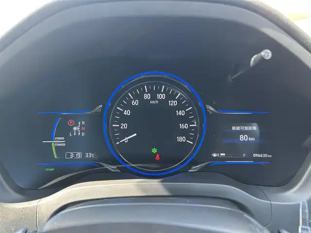 ホンダ ヴェゼル ハイブリッド Z 岡山県 2014(平26)年 9.7万km ホワイトオーキッドパール 登録時走行距離96630km/純正ナビ/フルセグTV(AM.FM.CD.DVD.TV.BT)/バックカメラ/ETC/シートヒーター/シティーブレーキアクティブシステム/クルーズコントロール/オートライト/アイドリングストップ/17インチ純正AW/純正フロアマット