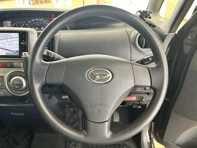 ダイハツ タント G 道央・札幌 2012(平24)年 11.1万km ブラックマイカメタリック ・4WD/・純正ナビ/フルセグTV/DVD/CD/SD/BT/・左側パワースライドドア/・社外エンジンスターター/・アイドリングストップ/・ETC/・フロントフォグ/・スマートキー/・キーフリーシステム/・ドアバイザー/・電格ミラー/・冬タイヤ社外15インチAW積込