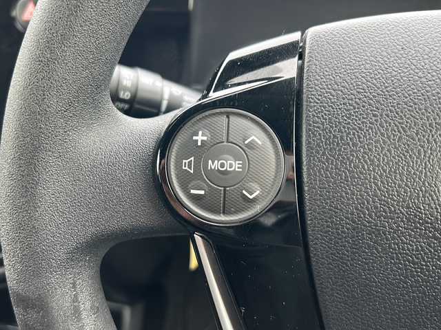 トヨタ アクア 石川県 2019(令1)年 8.5万km ブラックマイカ トヨタセーフティセンス/・衝突軽減ブレーキ/・クリアランスソナー/・レーンキープアシスト/純正SDナビゲーション/【Bluetooth・CD・DVD・SD・ワンセグ・AUX】/バックカメラ/LEDヘッドライト/・オートライト/・オートハイビーム/エンジンプッシュスタート/純正ドライブレコーダー前方/ビルトインETC/アイドリングストップ/ステアリングリモコン/横滑り防止装置/保証書/取扱説明書