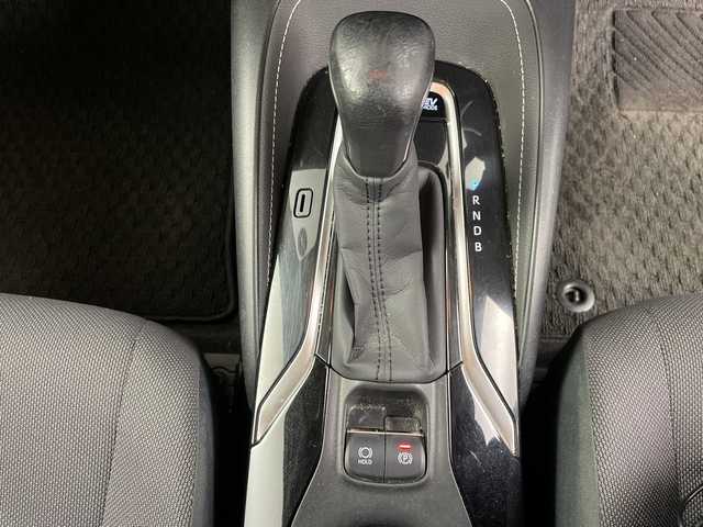 トヨタ カローラツーリング ハイブリッド S 道央・札幌 2020(令2)年 9.8万km セレスタイトグレーメタリック ・4WD/寒冷地仕様/・純正ディスプレイオーディオ/・AppleCarPlay/AndoroidAuto/・Bluetooth接続/・バックカメラ/ETC/・トヨタセーフティセンス/・プリクラッシュセーフティ/・レーダークルーズコントロール/・ブラインドスポットモニター/・LEDオートライト/・オートマチックハイビーム/・前後ドライブレコーダー/・ステアリングスイッチ/・AC100V電源/・スマートキー/スペアキー/・積込夏タイヤ純正AWセット