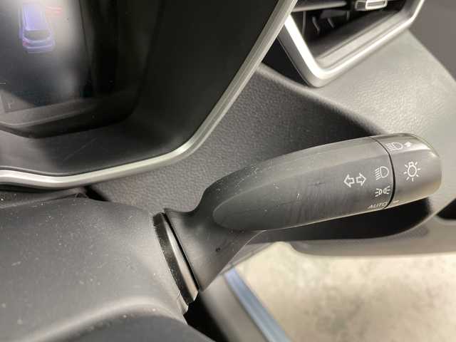 トヨタ カローラツーリング ハイブリッド S 道央・札幌 2020(令2)年 9.8万km セレスタイトグレーメタリック ・4WD/寒冷地仕様/・純正ディスプレイオーディオ/・AppleCarPlay/AndoroidAuto/・Bluetooth接続/・バックカメラ/ETC/・トヨタセーフティセンス/・プリクラッシュセーフティ/・レーダークルーズコントロール/・ブラインドスポットモニター/・LEDオートライト/・オートマチックハイビーム/・前後ドライブレコーダー/・ステアリングスイッチ/・AC100V電源/・スマートキー/スペアキー/・積込夏タイヤ純正AWセット