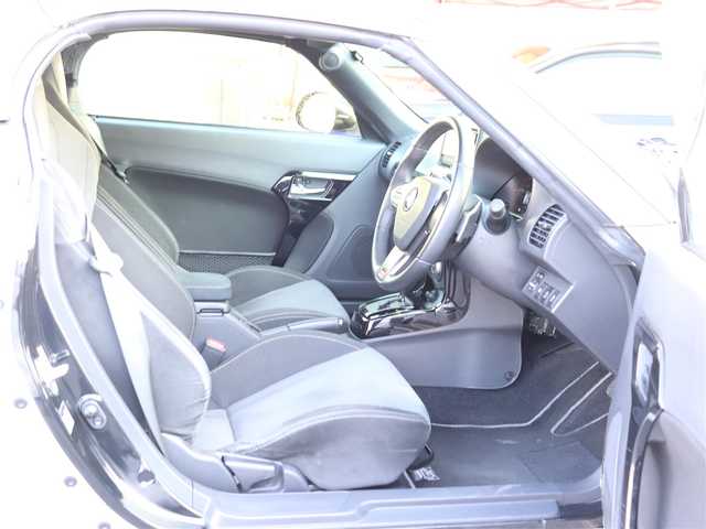 トヨタ コペン GRスポーツ 岡山県 2023(令5)年 1.2万km パールホワイトⅢ ワンオーナー/社外メモリナビ/フルセグテレビ/バックカメラ/プッシュスタート/LEDヘッドライト/保証書/取説/スペアスマートキー/記録（R.6）