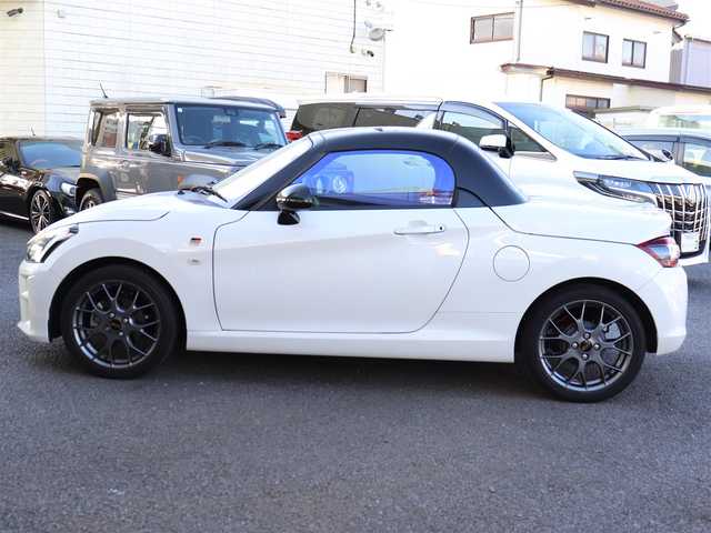 トヨタ コペン GRスポーツ 岡山県 2023(令5)年 1.2万km パールホワイトⅢ ワンオーナー/社外メモリナビ/フルセグテレビ/バックカメラ/プッシュスタート/LEDヘッドライト/保証書/取説/スペアスマートキー/記録（R.6）