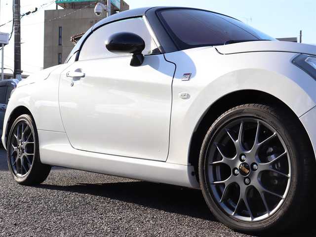 トヨタ コペン GRスポーツ 岡山県 2023(令5)年 1.2万km パールホワイトⅢ ワンオーナー/社外メモリナビ/フルセグテレビ/バックカメラ/プッシュスタート/LEDヘッドライト/保証書/取説/スペアスマートキー/記録（R.6）